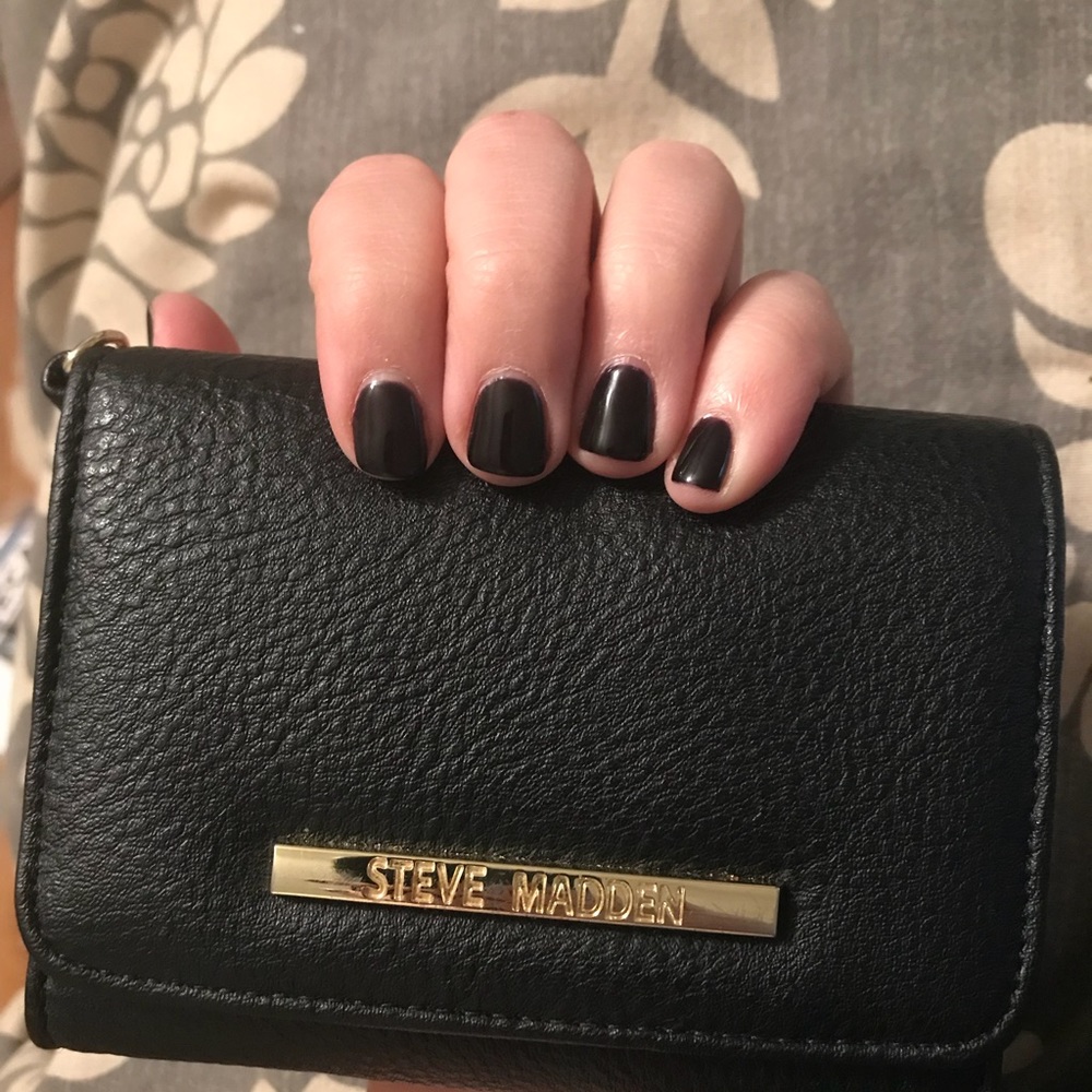 Black Leather Steve Madden Wallet